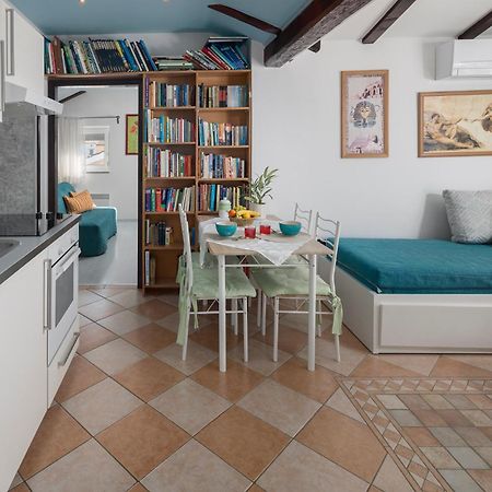 Villa Tina Poreč Eksteriør billede