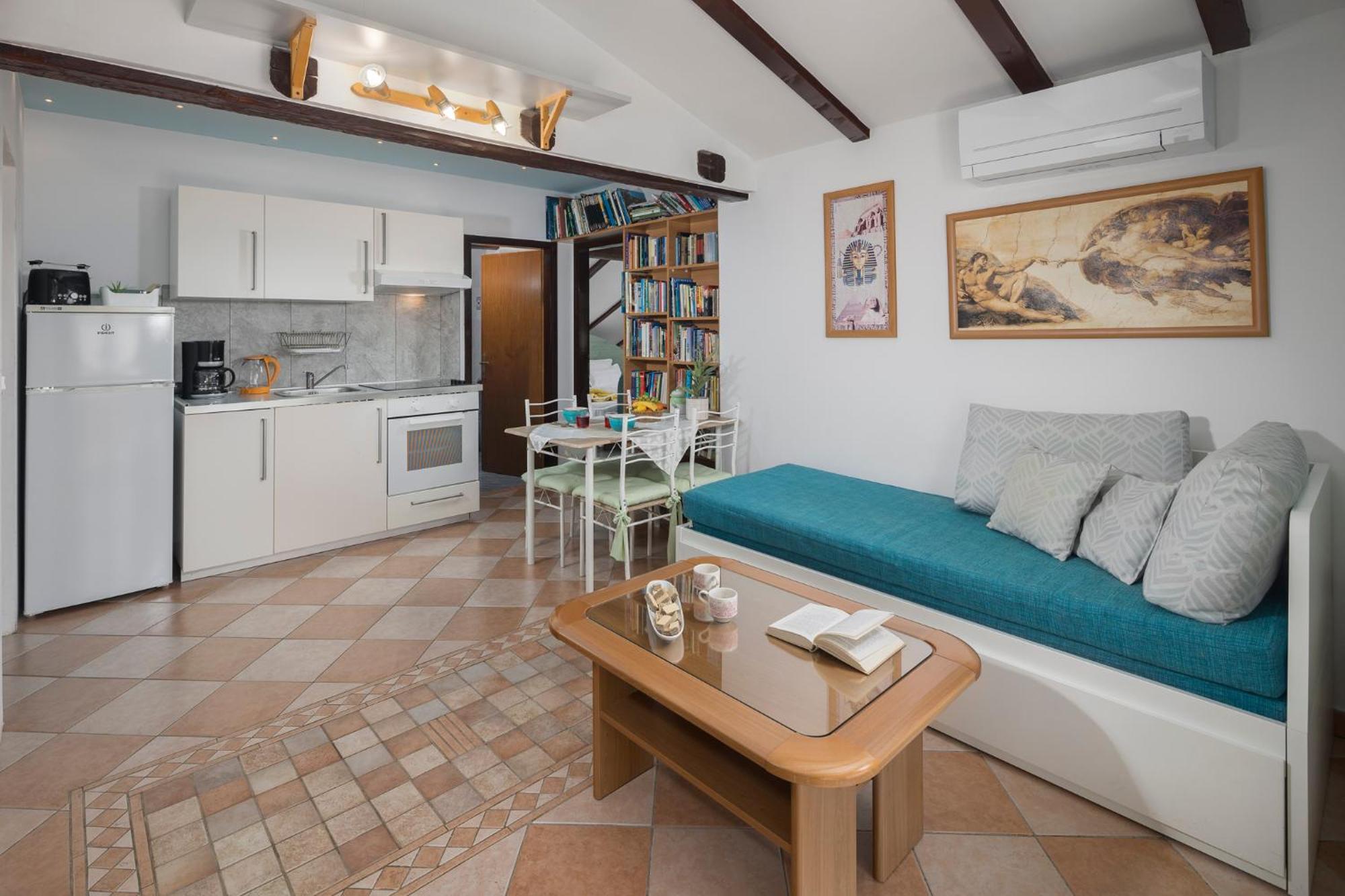 Villa Tina Poreč Eksteriør billede
