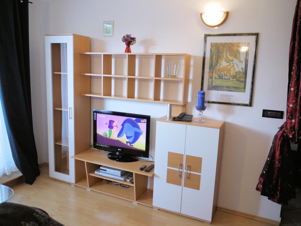 Villa Tina Poreč Eksteriør billede