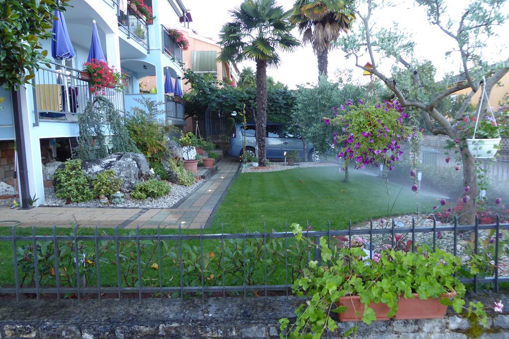 Villa Tina Poreč Eksteriør billede