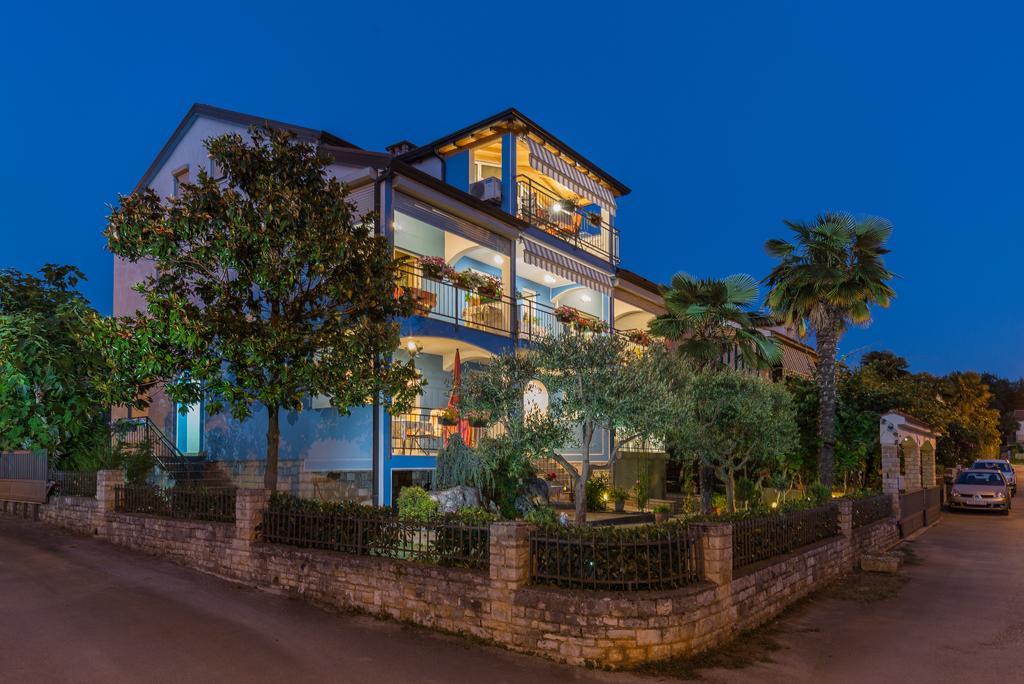 Villa Tina Poreč Eksteriør billede