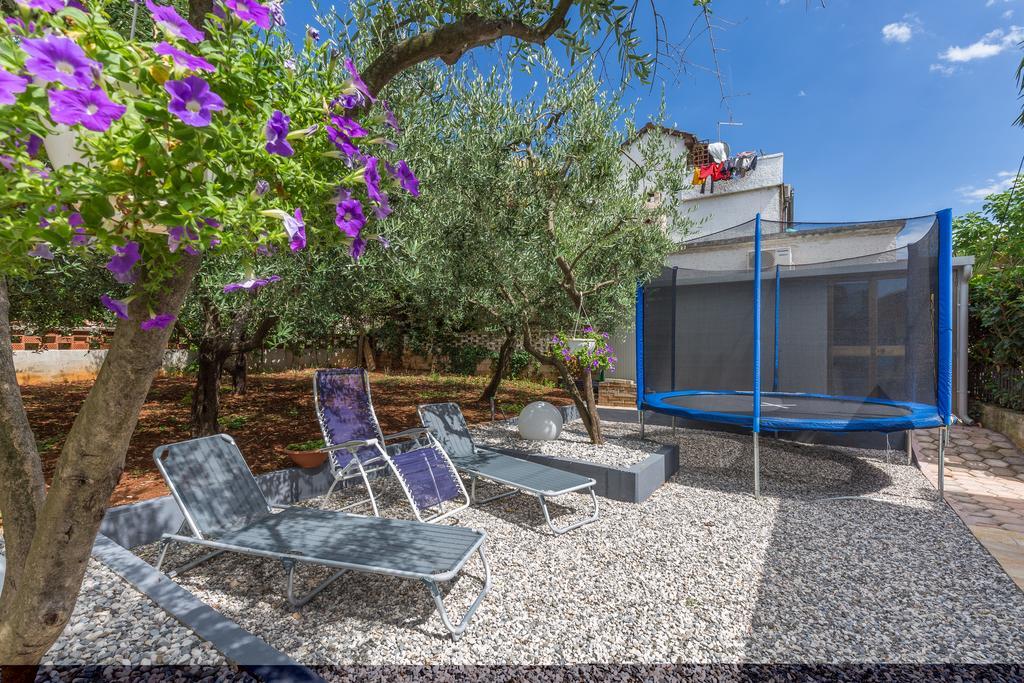 Villa Tina Poreč Eksteriør billede